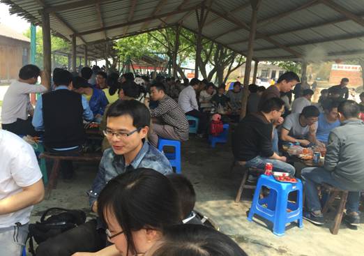 公司工會組織員工參加春游活動(dòng)(圖1)